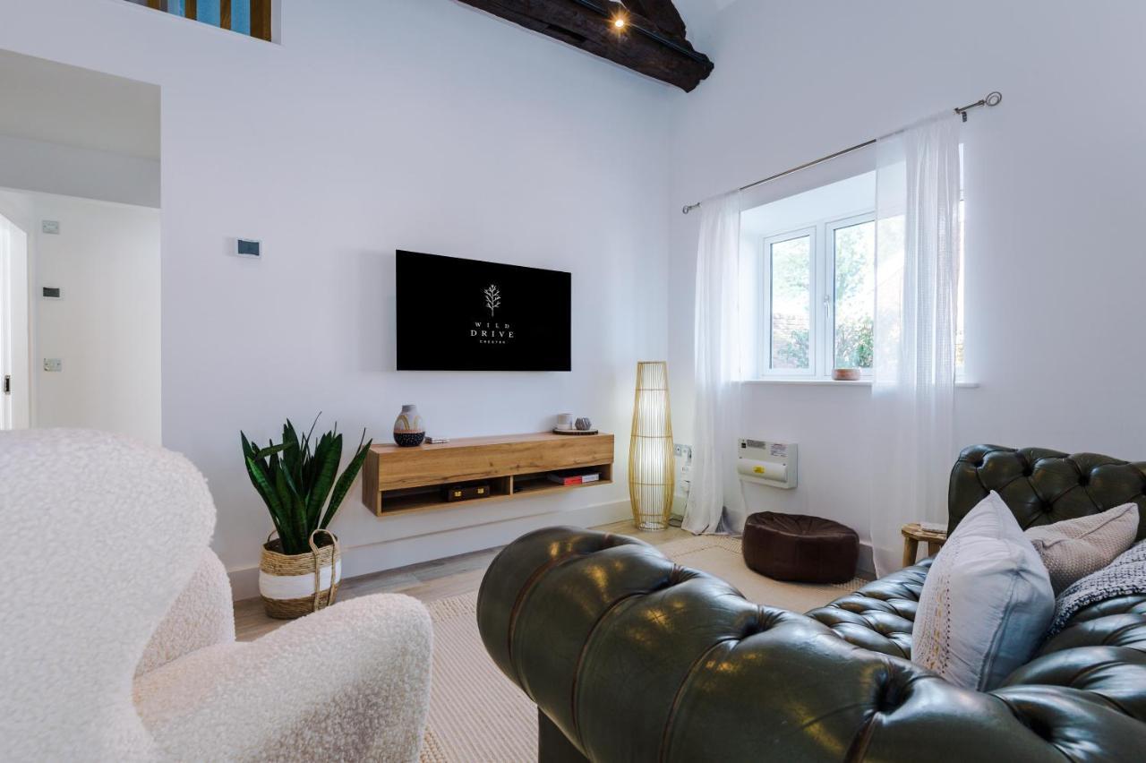 Wild Drive Chester - Stunning Cottage Just Minutes From Chester And Zoo Exterior photo