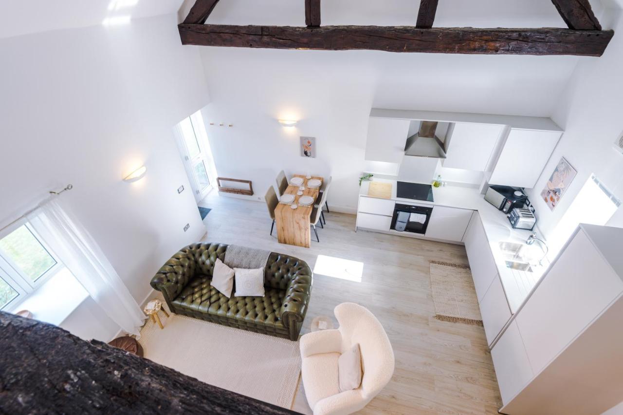 Wild Drive Chester - Stunning Cottage Just Minutes From Chester And Zoo Exterior photo