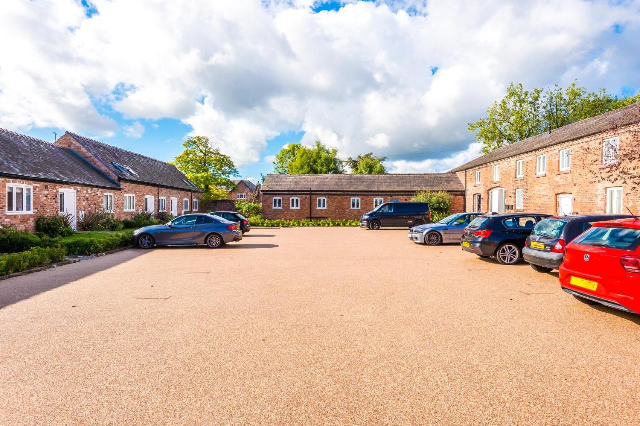 Wild Drive Chester - Stunning Cottage Just Minutes From Chester And Zoo Exterior photo
