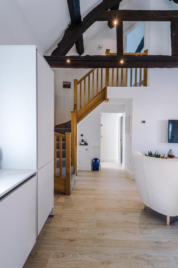 Wild Drive Chester - Stunning Cottage Just Minutes From Chester And Zoo Exterior photo