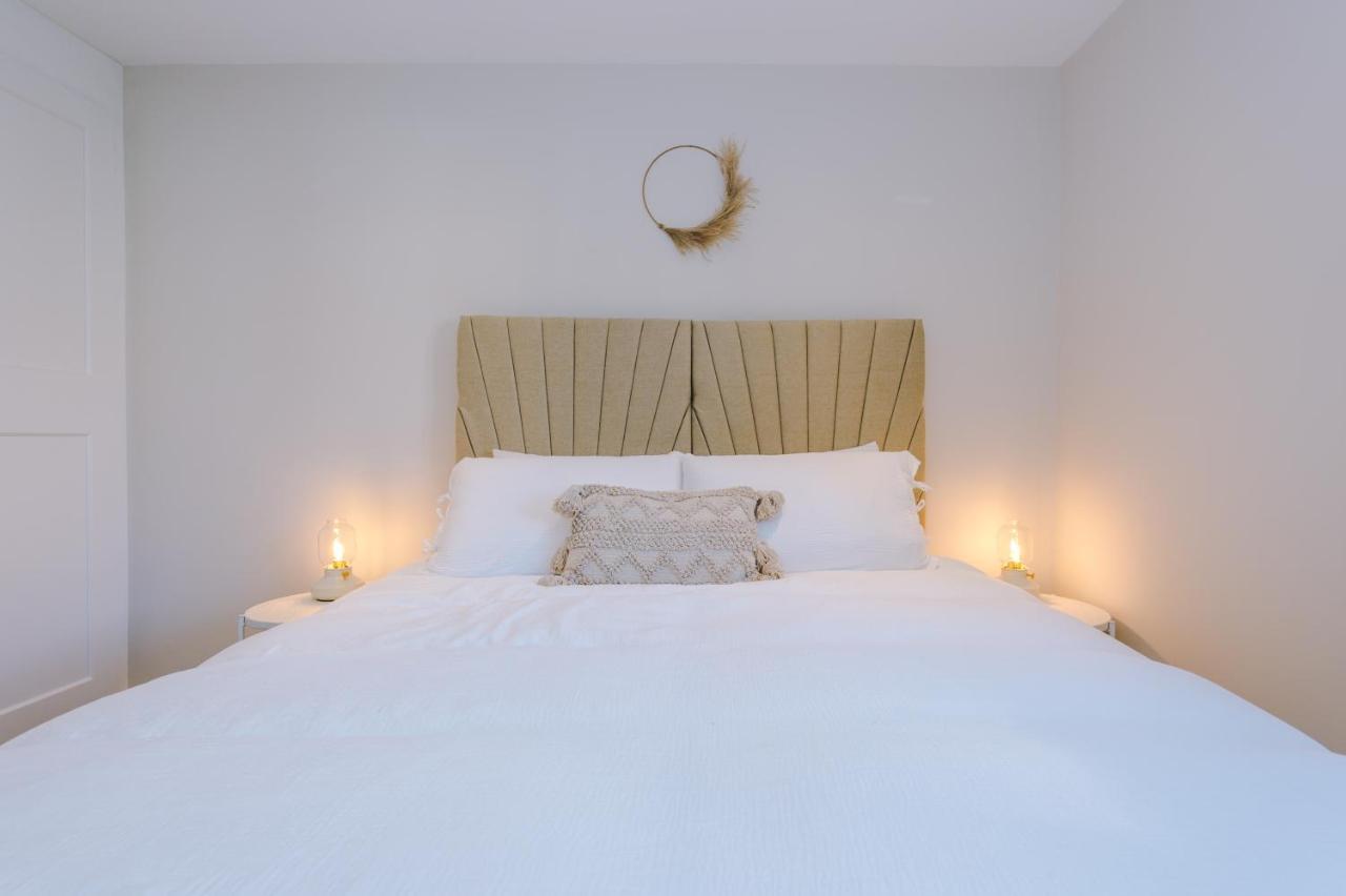Wild Drive Chester - Stunning Cottage Just Minutes From Chester And Zoo Exterior photo